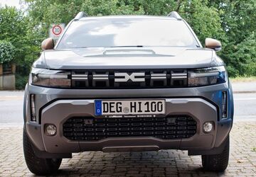 Dacia Duster 4.800 km 27.000 &euro; Plattling 94447