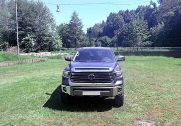 Toyota Tundra 136.937 km 38.000 &euro; Lažany 