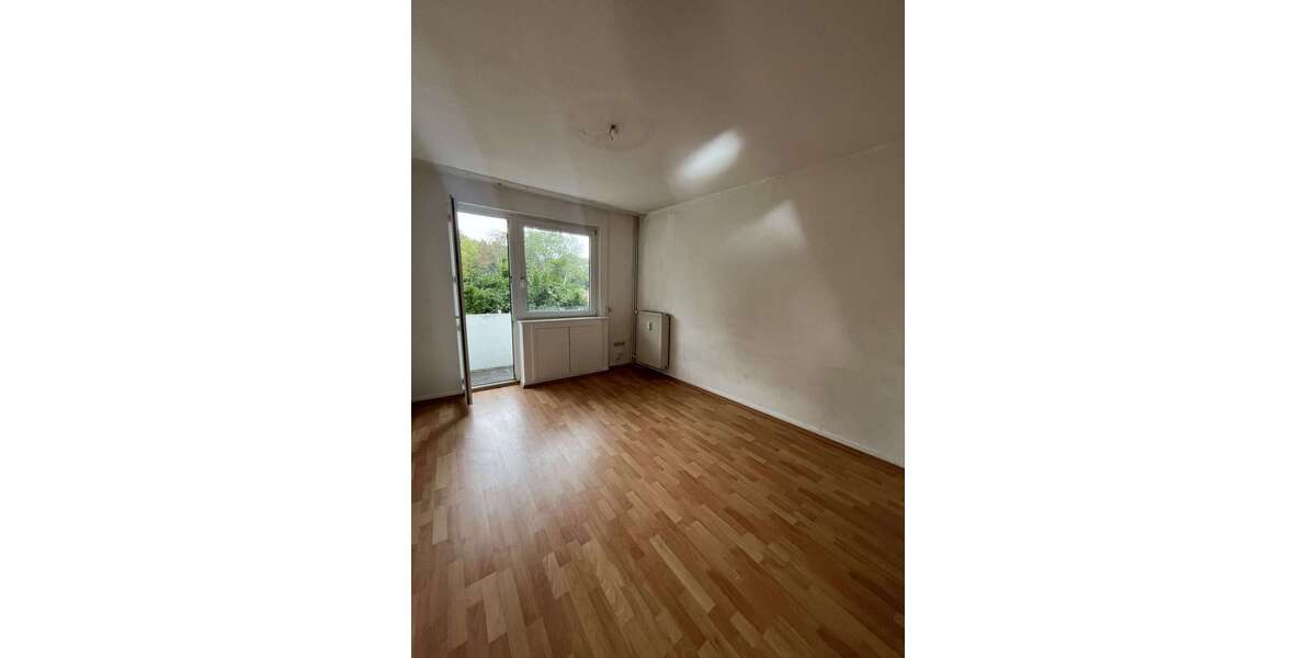Etagenwohnung Duisburg Duisburg-Mitte - 2 Zimmer, 45 m&sup2;, 300&euro; | Angebot:27657139