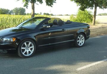 Volvo C70 107.400 km 7.990 &euro; Schönebeck (Elbe) 39218