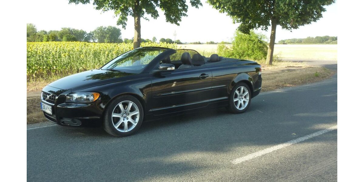 Volvo C70 107.400 km 7.990 &euro; Schönebeck (Elbe) 39218