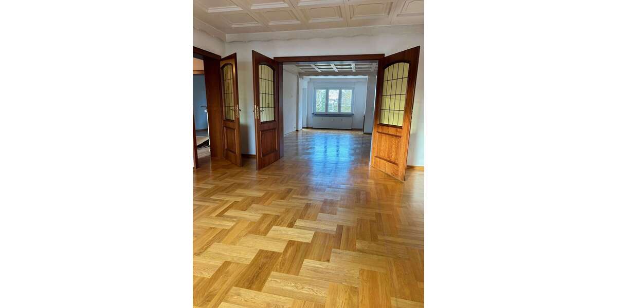Etagenwohnung Düsseldorf Düsseltal - 5 Zimmer, 139 m&sup2;, 2.030&euro; | Angebot:27161827