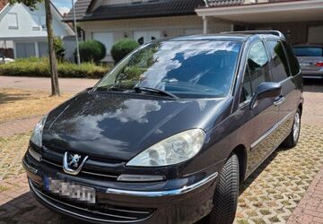 Peugeot 807 292.000 km 3.399 &euro; Ankum 49577