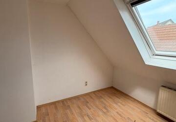 Wohnung Kleinblittersdorf - 3 Zimmer, 65 m&sup2;, 680&euro; | Angebot:27662855