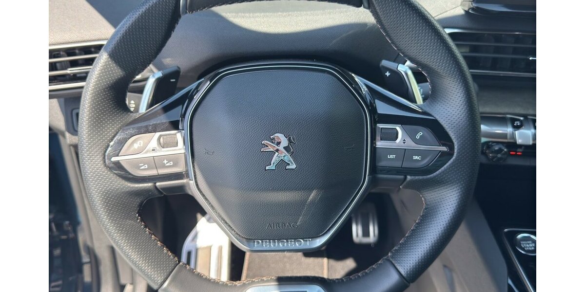Peugeot 3008 GT *Navi/ACC/Kamera/LED/PDC/SHZG/1.Hd* 9.635 km 22.490 &euro; Bamberg 96052