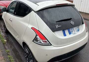 Lancia Ypsilon 162.750 km 4.650 &euro; Frankfurt am Main, Stadt 60437