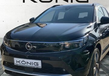 Opel Grandland (X) 30.378 km 24.499 &euro; Heyrothsberge 39175