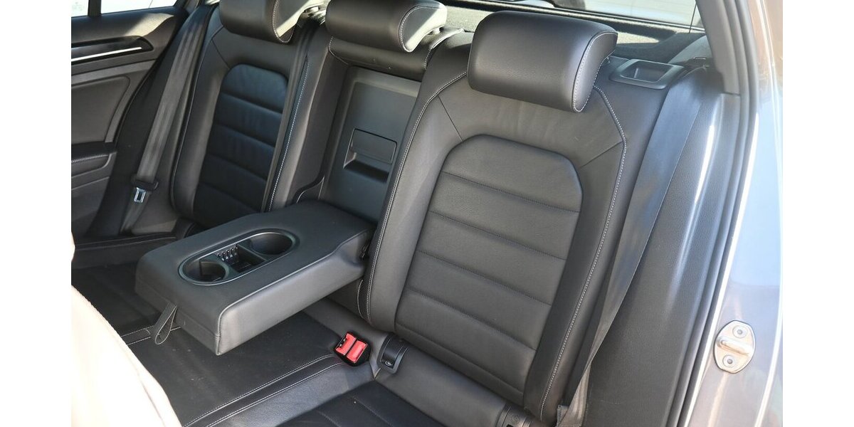 VW Golf 2.0 GTD DSG Service + TÜV + Zahnriemen neu 159.000 km 14.500 &euro; Seevetal - Hittfeld 21218