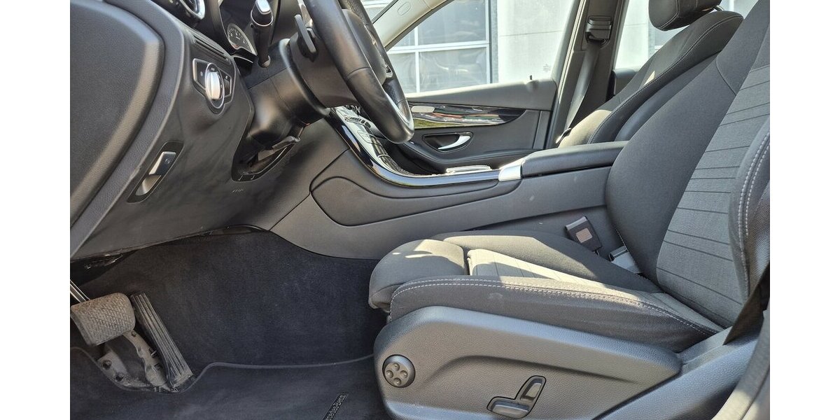 Mercedes-Benz GLC 400 d 4M Rückfahrkamera, LED-Scheinwerfer, Nav 160.000 km 28.690 &euro; Rodgau 63110