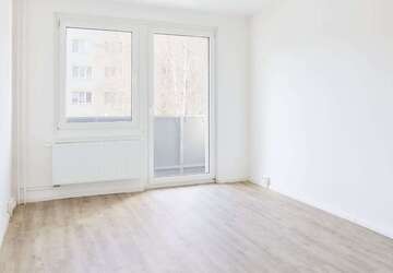 Wohnung Niedergörsdorf Altes Lager - 3 Zimmer, 61 m&sup2;, 430&euro; | Angebot:27657392