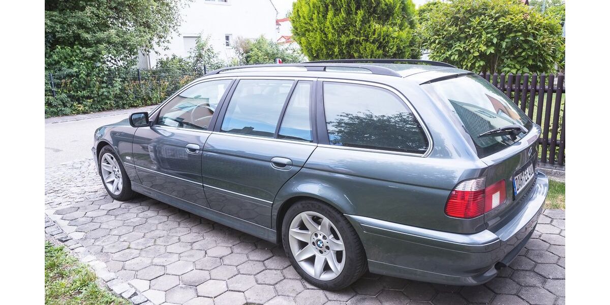 BMW 525 210.000 km 9.450 &euro; Dachau 85221