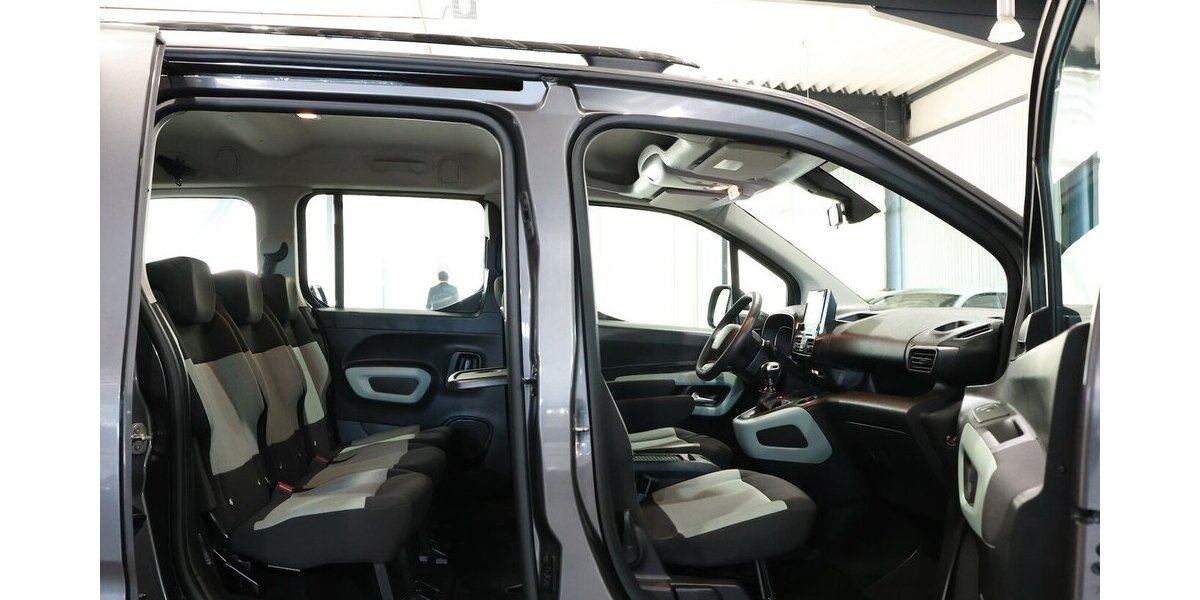 Citroen Berlingo 1.5 BLUE-HDI FEEL XL130 / 7-SITZER / 136.000 km 14.221 &euro; Hamm 59077