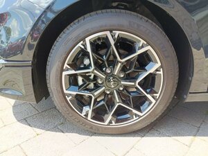 Kia CEED_5 1.0T 48V DCT 100 NIGHTLINE STD 4.000 km 24.790 &euro; Höhenkirchen-Siegertsbrun 85635