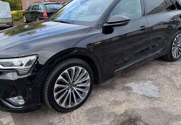 Audi e-tron 134.250 km 32.950 &euro; Ahausen 27367