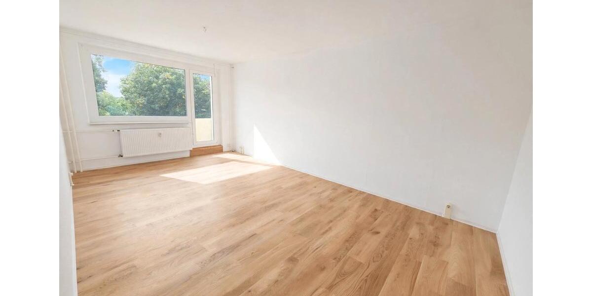 Etagenwohnung Gingst - 4 Zimmer, 77 m&sup2;, 425&euro; | Angebot:27639861