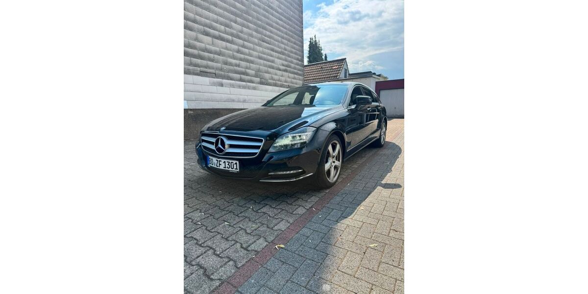 Mercedes-Benz CLS 350 Shooting Brake 388.972 km 9.999 &euro; Dortmund 44388
