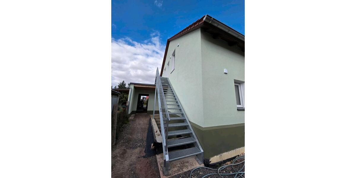 Dachgeschoßwohnung Sollstedt - 4 Zimmer, 150 m&sup2;, 1.150&euro; | Angebot:27637930