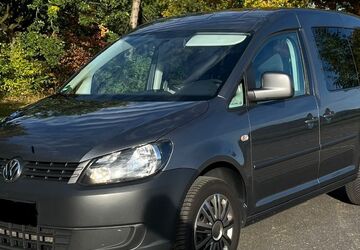 VW Caddy 215.000 km 8.900 &euro; Bad Hersfeld 36251