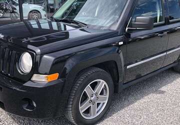 Jeep Patriot 263.000 km 5.450 &euro; Öhringen 74613