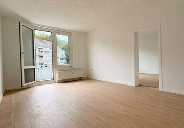 Wohnung Wuppertal Südstadt - 5 Zimmer, 100 m&sup2;, 900&euro; | Angebot:27249678