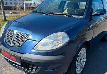 Lancia Ypsilon 140.221 km 3.300 &euro; Leipzig 04129