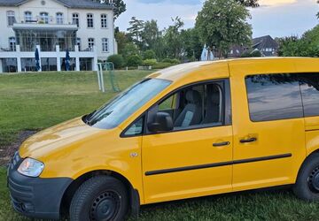 VW Caddy 220.000 km 3.595 &euro; Hille 32479