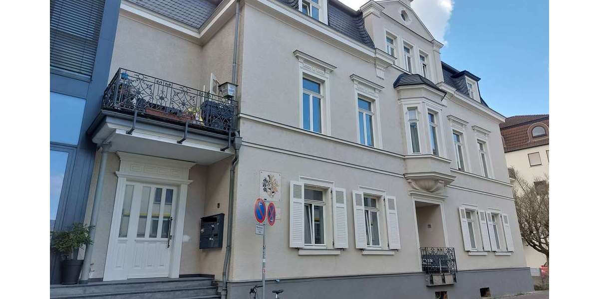 Etagenwohnung Gießen - 5 Zimmer, 127 m&sup2;, 1.460&euro; | Angebot:27111893