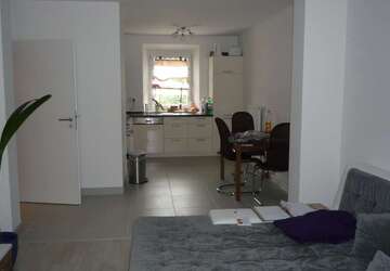 Wohnung Augsburg Pfersee - 2 Zimmer, 65 m&sup2;, 934&euro; | Angebot:27667445