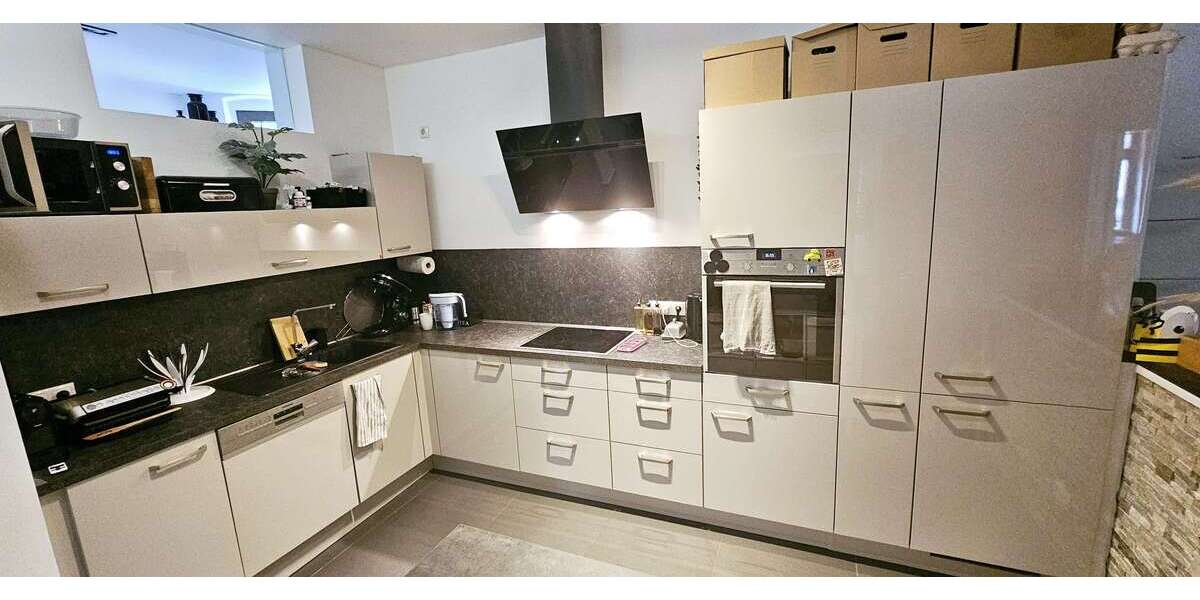 Etagenwohnung Zwickau Nordvorstadt - 5 Zimmer, 155 m&sup2;, 950&euro; | Angebot:26963461