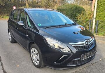 Opel Zafira Tourer 58.680 km 9.300 &euro; Hamm 59065