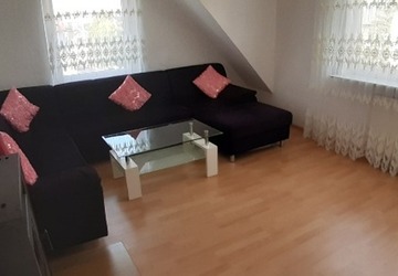 Helle, möblierte großzügige Dachgeschosswohnung in Marktredwitz provisionsfrei zu vermieten. - Wohnung Marktredwitz | Angebot:27655748