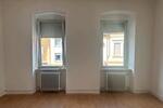 Etagenwohnung Neunkirchen - 4 Zimmer, 127 m&sup2;, 900&euro; | Angebot:27640171