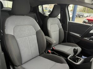 Dacia Sandero III 1.0 TCe ECO-G +Kamera+Panorama+LED+ 10.408 km 15.940 &euro; Meerbusch 40667