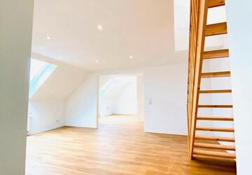 Wohnung Neunkirchen - 4 Zimmer, 110 m&sup2;, 1.100&euro; | Angebot:27638512