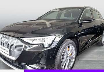 Audi e-tron 39.207 km 33.688 &euro; Dortmund 44143