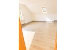 Dachgeschoßwohnung Homburg - 4 Zimmer, 110 m&sup2;, 890&euro; | Angebot:27637673