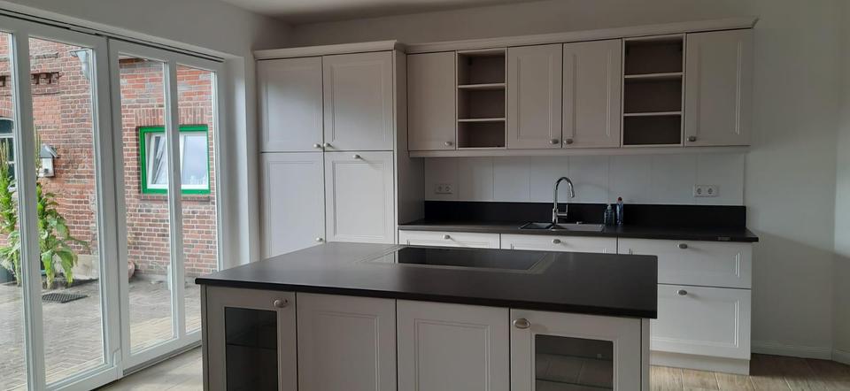 Erdgeschoßwohnung Esgrus - 4 Zimmer, 126 m&sup2;, 1.200&euro; | Angebot:27650452