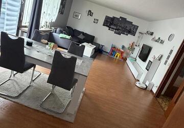 Wohnung Wadgassen - 4 Zimmer, 120 m&sup2;, 990&euro; | Angebot:27656302