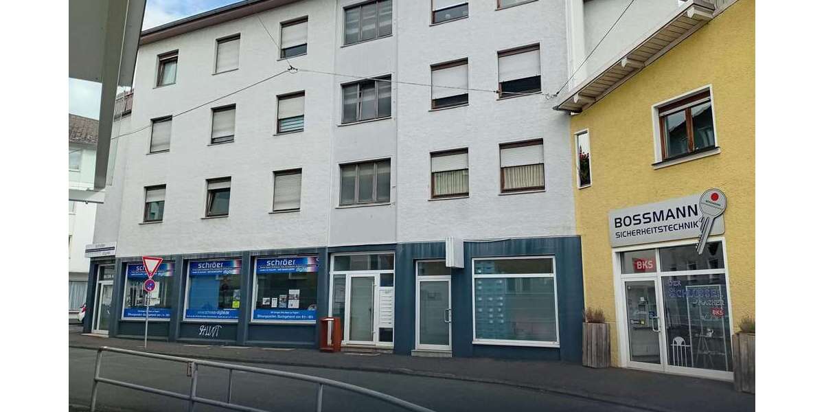 Etagenwohnung Siegen - 3 Zimmer, 68 m&sup2;, 590&euro; | Angebot:27658518