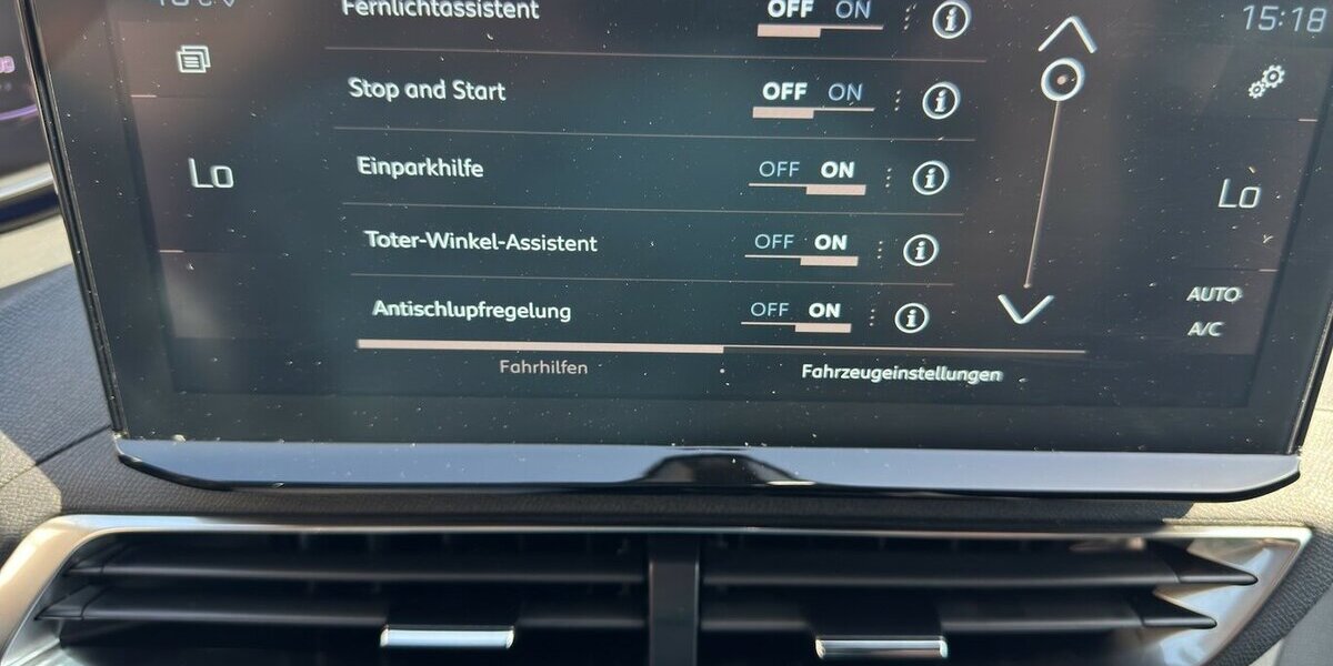 Peugeot 5008 GT Automatik *7-Sitze/Navi/SHZG/LED/T.Winkel/ 23.446 km 22.980 &euro; Bamberg 96052