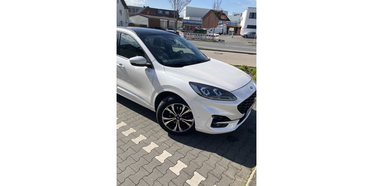 Ford Kuga 45.000 km 22.500 &euro; Rheda-Wiedenbrück 33378