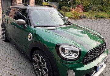Mini Countryman SE (Cooper) 42.100 km 25.850 &euro; Bremerhaven 27572