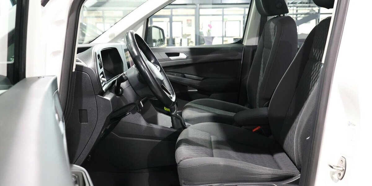 VW Caddy Maxi KOMBI 2.0 TDI 4M LIFE IQ ALLRAD OPTIK 95.000 km 25.881 &euro; Hamm 59077