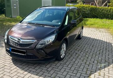 Opel Zafira Tourer 108.888 km 8.400 &euro; Dornum Westeraccum 26553