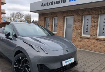 Lynk & Co 02 1.045 km 35.990 &euro; Übach-Palenberg 52531