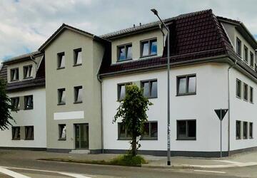 Wohnung Grimmen - 4 Zimmer, 102 m&sup2;, 970&euro; | Angebot:27638588