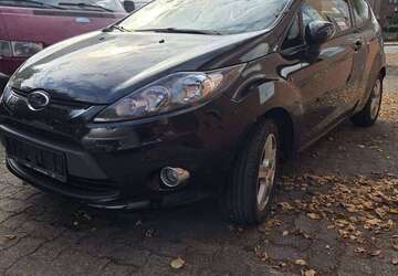 Ford Fiesta 119.000 km 3.920 &euro; Panten 23896