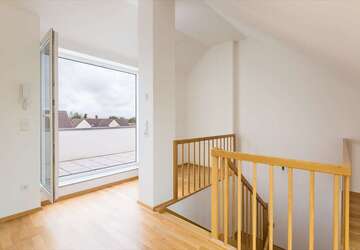 Wohnung Essen Stadtbezirk III - 3 Zimmer, 138 m&sup2;, 1.560&euro; | Angebot:27658108