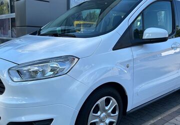 Ford Tourneo Courier 53.891 km 6.950 &euro; Königs-Wusterhausen 15711