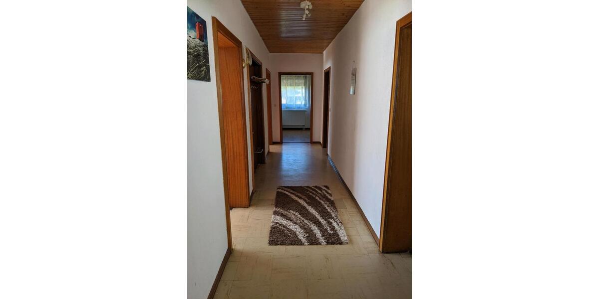 Erdgeschoßwohnung Blieskastel - 4 Zimmer, 80 m&sup2;, 700&euro; | Angebot:27638984